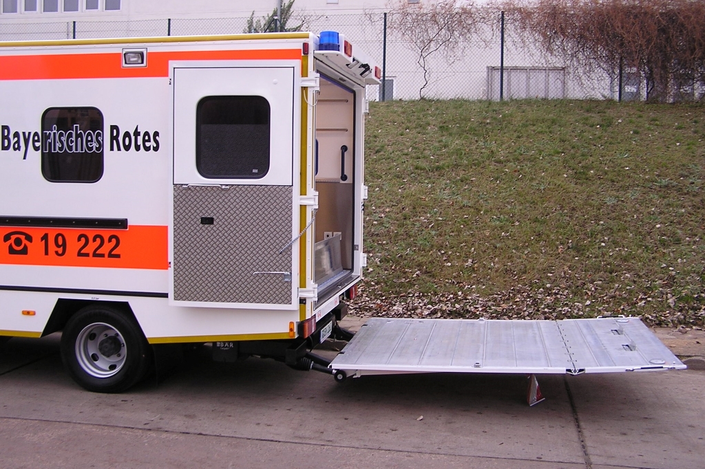 Einzelstück: ITW BY 2005 mit Ladebordwand