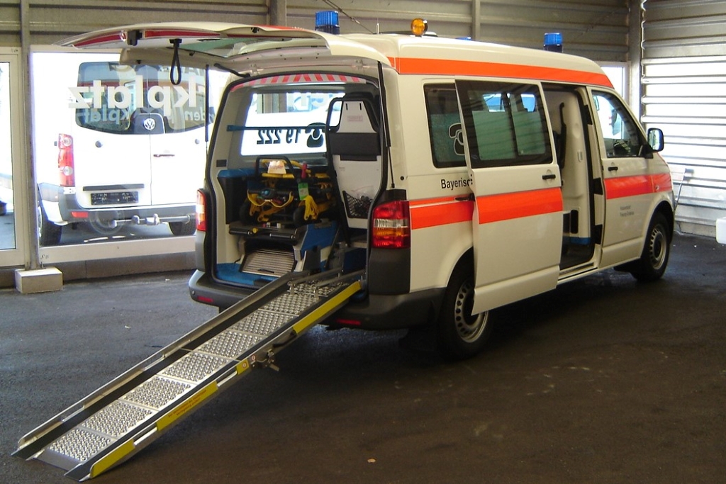 Beladerampe KTW BY 2009 4x4