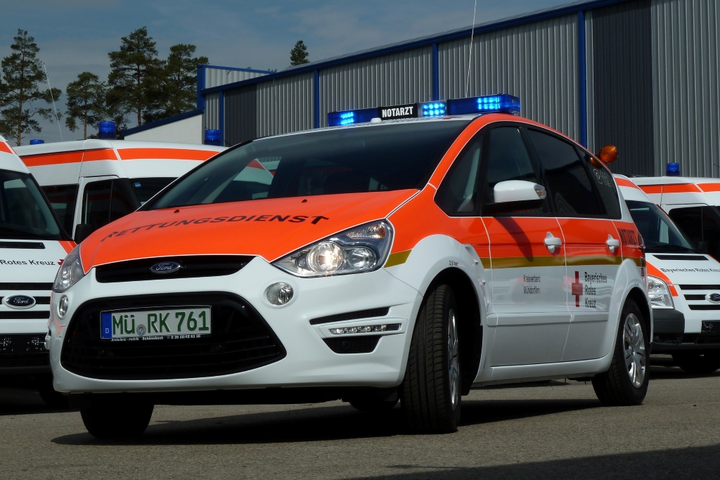 NEF BY 2010 4x2 (Ford S-Max / AMS)