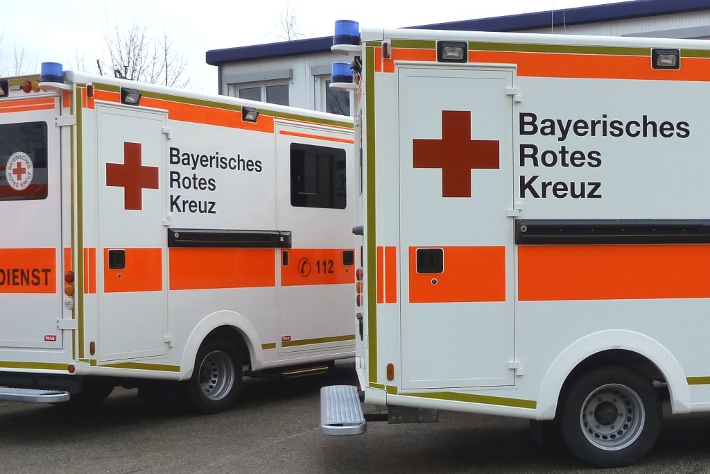 RTW BY 2015 - Tür- und Klappenprofile in Wagenfarbe